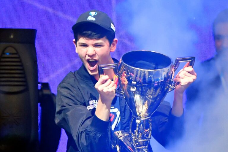 Fortnite: hakerzy przejęli dostęp do kont Mistrza Świata