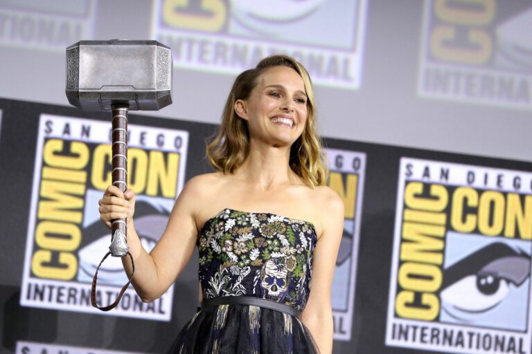 Marvel ujawnia plany dotyczące MCU. Thor będzie kobietą, na ekrany wraca Blade