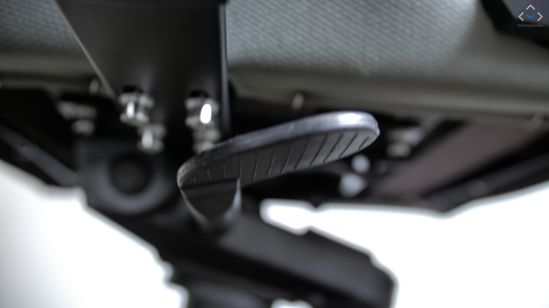 SPC Gear SR500