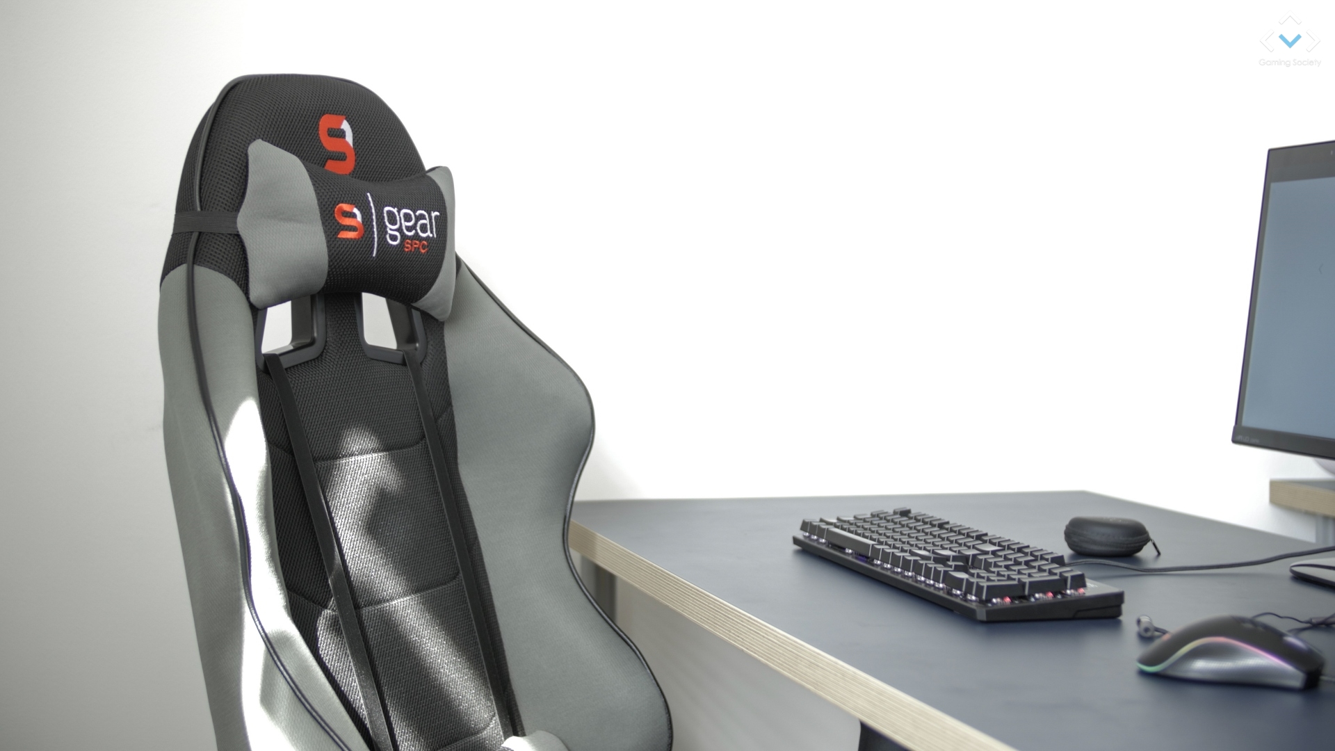 SPC Gear SR500