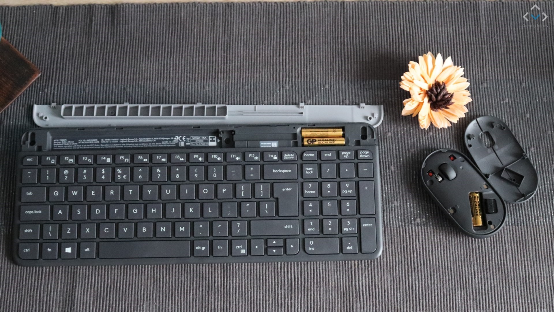 Logitech Slim Combo MK470