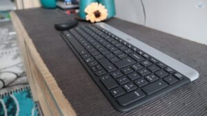 Logitech Slim Combo MK470