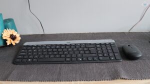 Logitech Slim Combo MK470