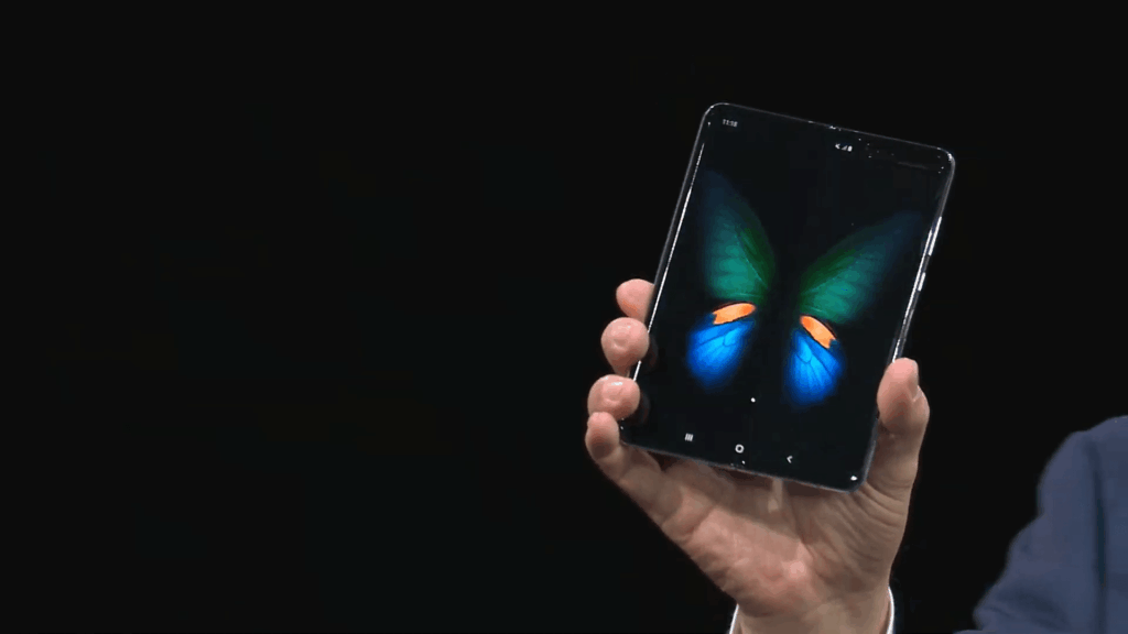 Samsung Galaxy Fold rysuje się nawet od dotyku paznokciem