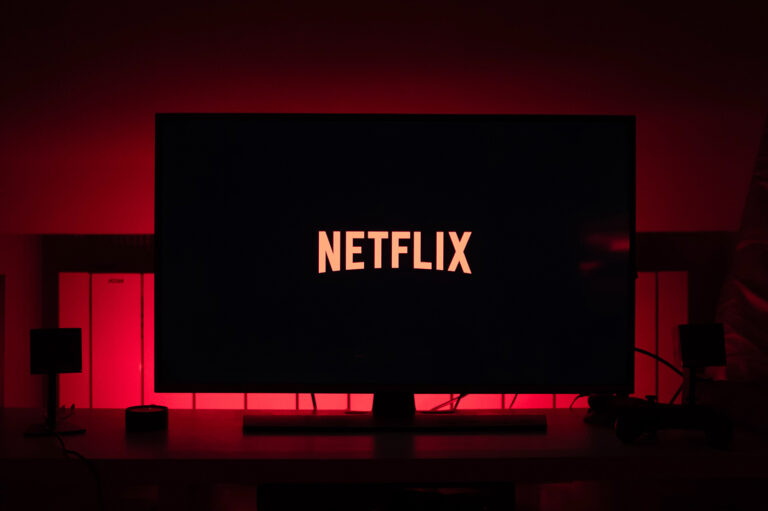 Nie, Netflix nie tworzy serwisu streamingowego dla gier