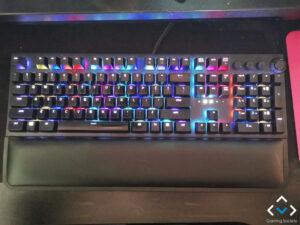 Razer-Blackwidow-Ultimate-1