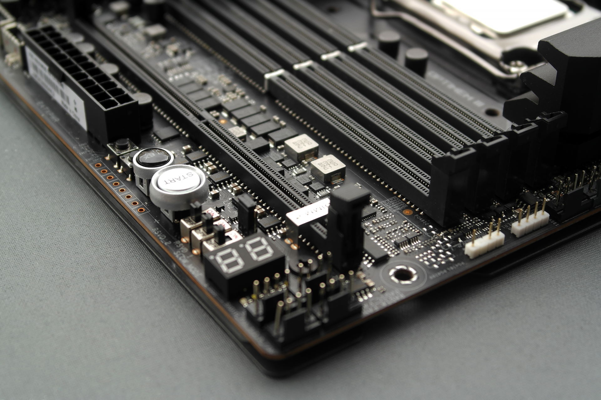Asus ROG Maximus XII Extreme 