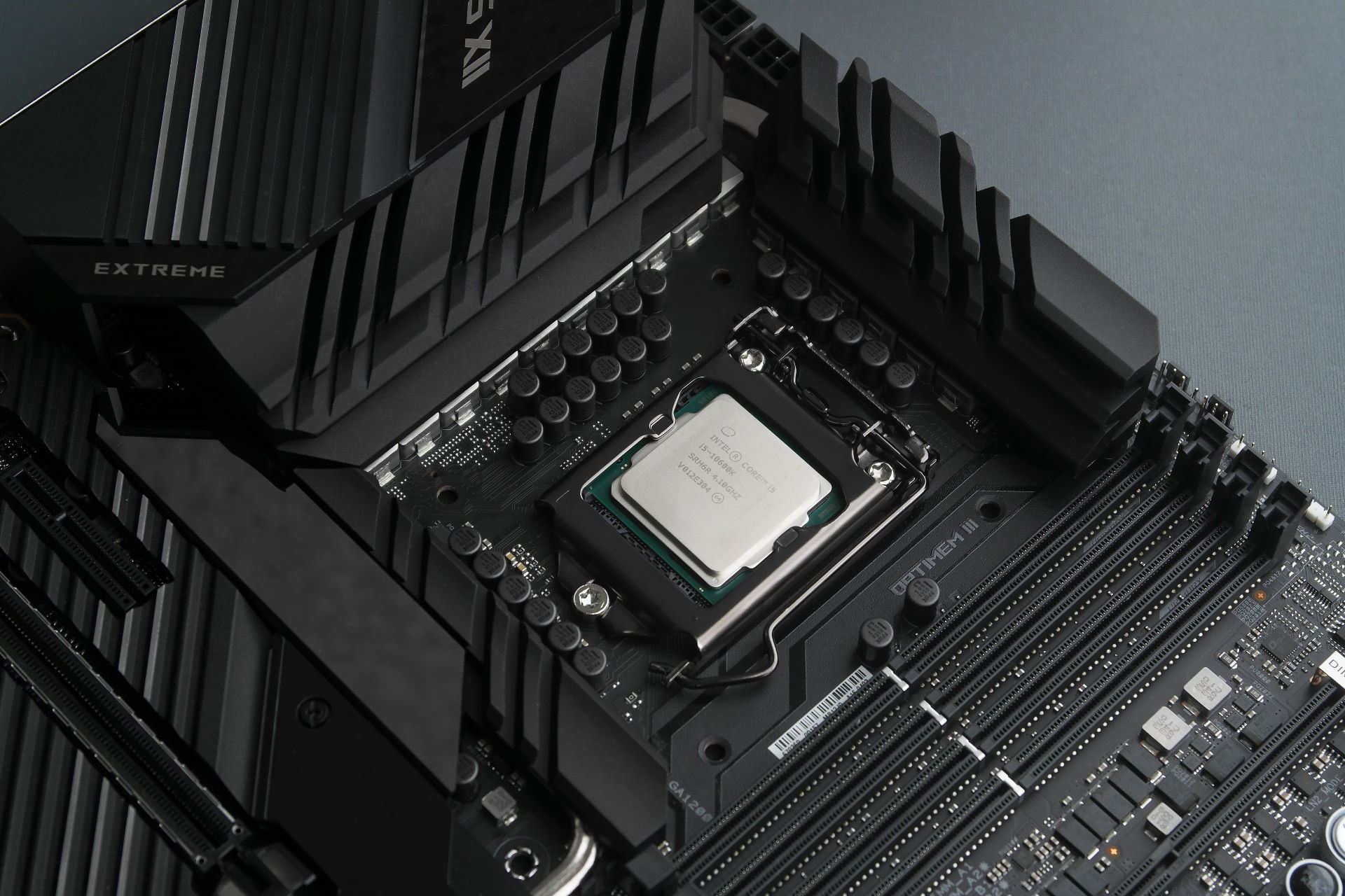 Asus ROG Maximus XII Extreme 