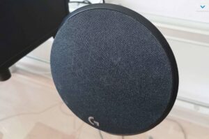 Logitech_G560_2