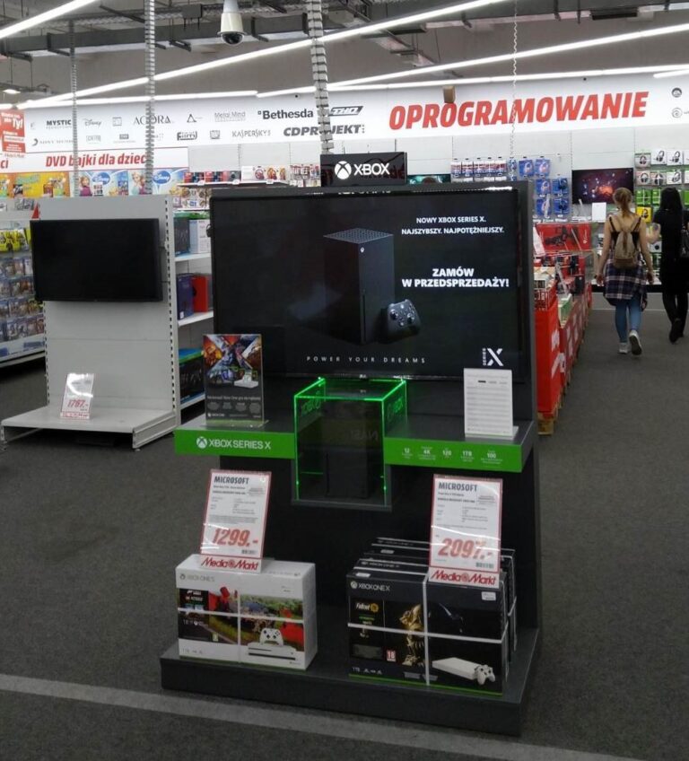 Xbox Series X trafił do polskich sklepów