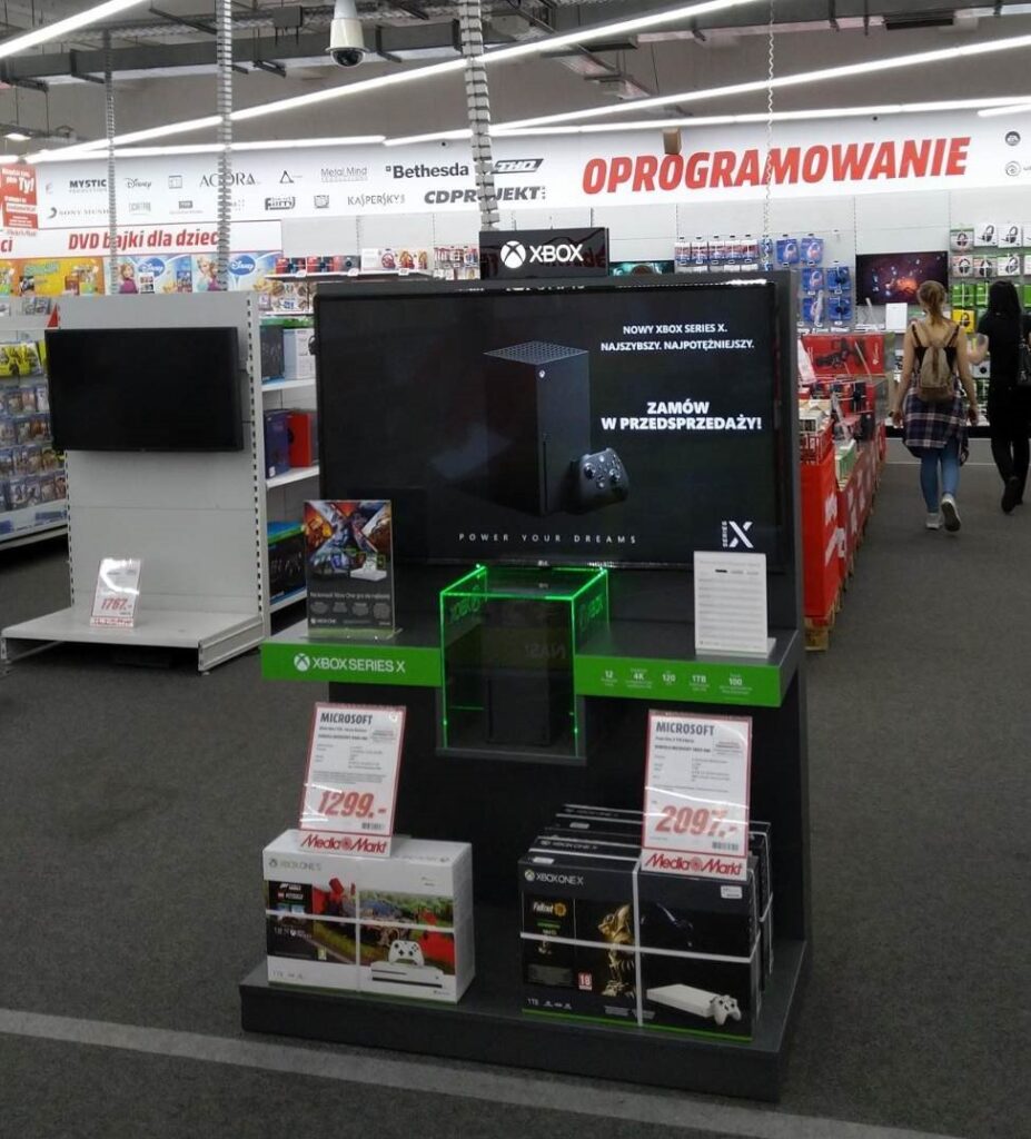 Xbox Series X trafił do polskich sklepów