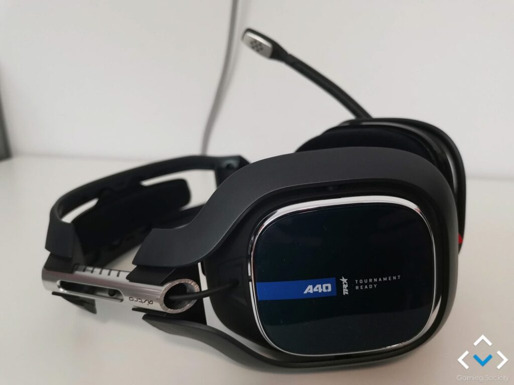 Astro A40