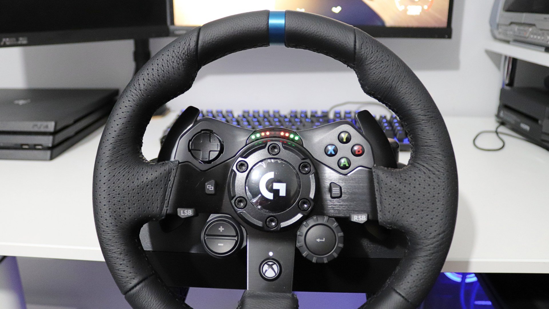 Logitech G923