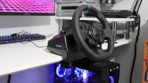 Logitech G923