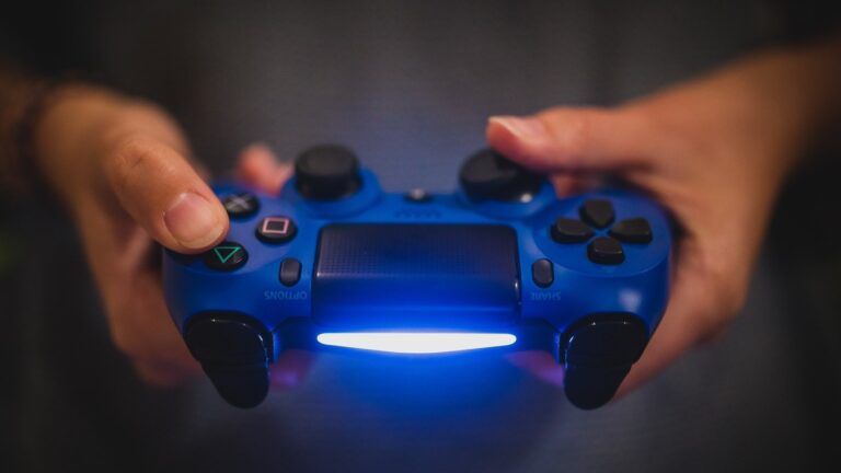 PS4 – dlaczego kopiowanie gier trwa tak długo i jak przyspieszyć proces?