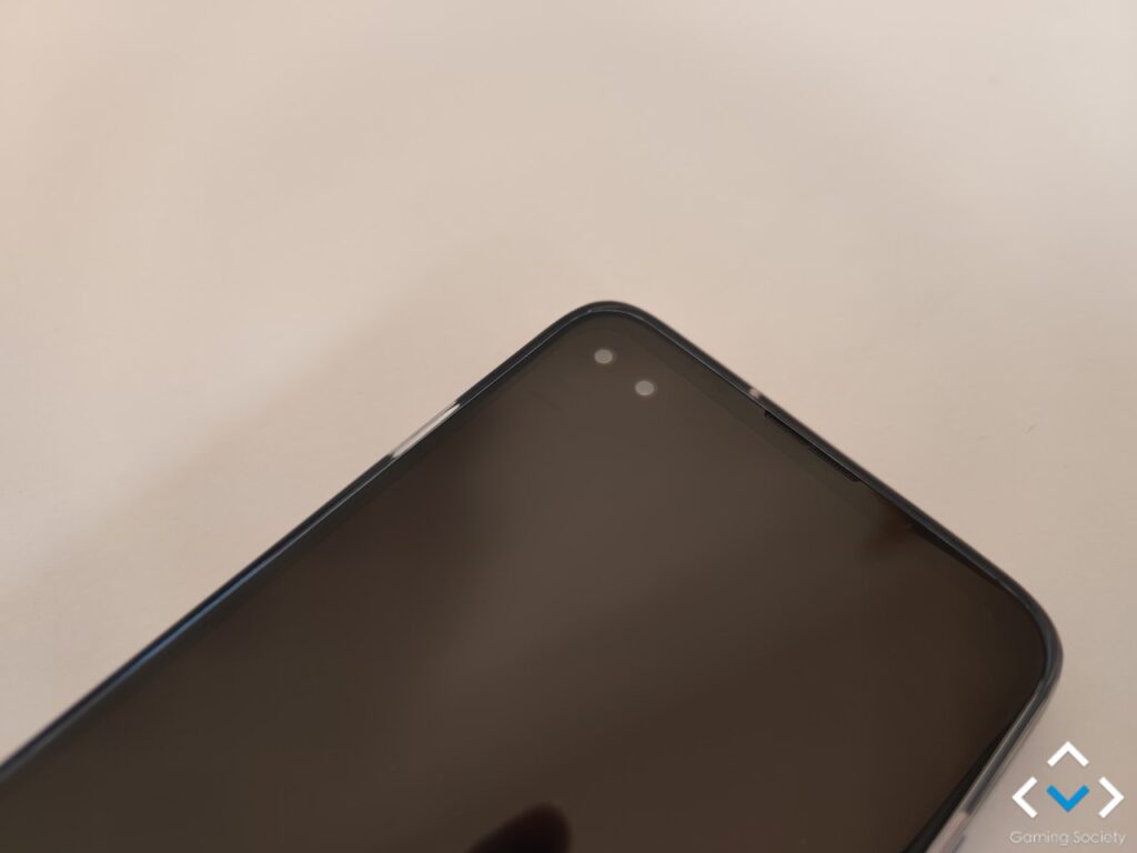 Motorola G100 3