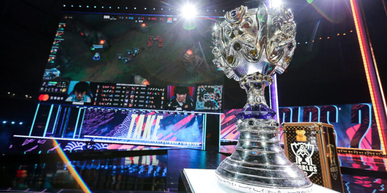 Worlds 2021 League of Legends mają zostać przeniesione z Chin do Europy [plotka]