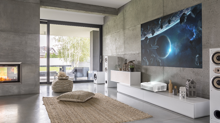Acer prezentuje projektor 4K i nowe monitory dedykowane graczom i profesjonalistom