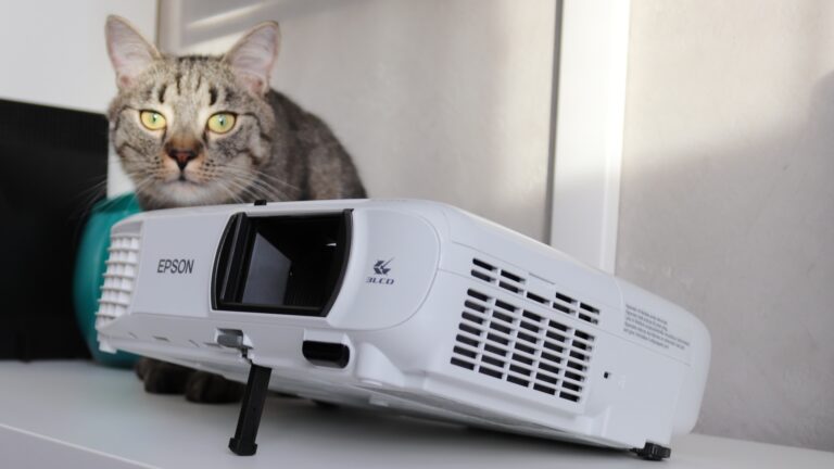 Test Epson EH-TW750 – domowe centrum rozrywki w zasięgu ręki