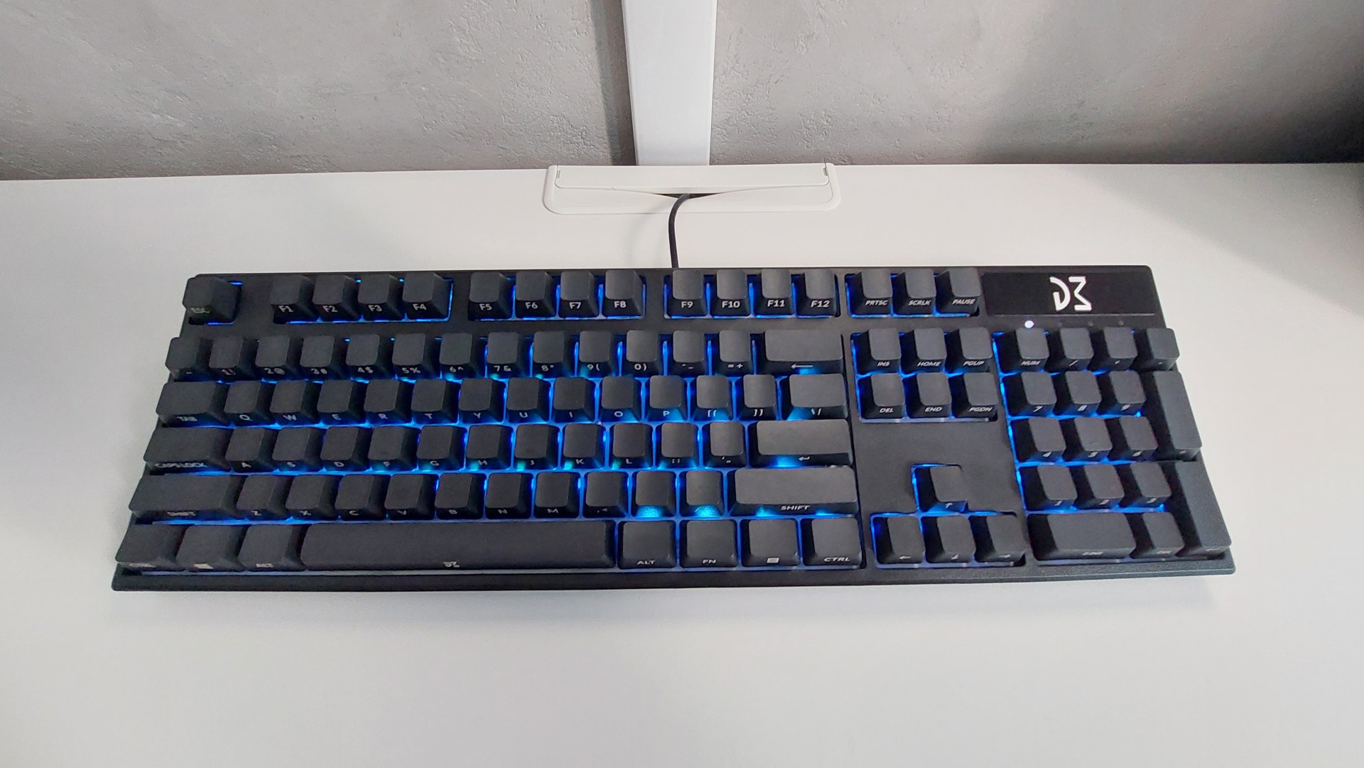 Dream Machines DreamKey Kailh BOX Red