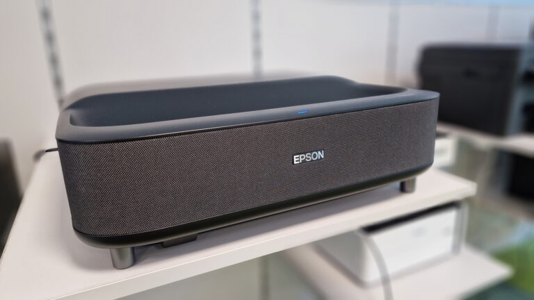 Epson EH-LS300W – tak powinien prezentować się projektor do gier