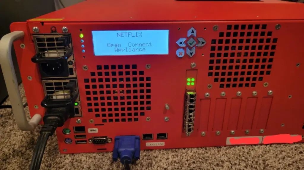 Użytkownik Reddita dostał za darmo serwer z 262 TB przestrzeni dysków