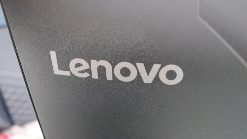 Lenovo wchodzi do projektu AI Heroes żeby szkolić Polaków z praktycznego korzystania z AI