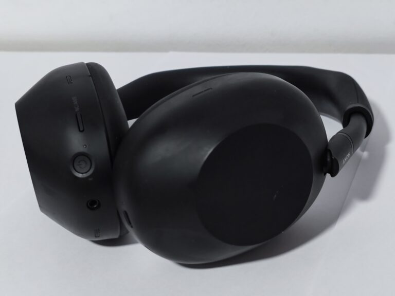 Test słuchawek Sony WH-1000XM6 – bez dwóch zdań topowa konstrukcja