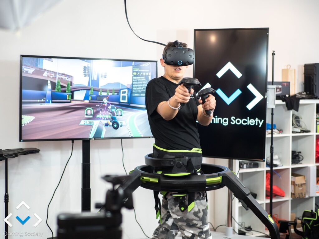 Przyszłość rozgrywki komputerowej – testujemy Virtuix Omni Platform