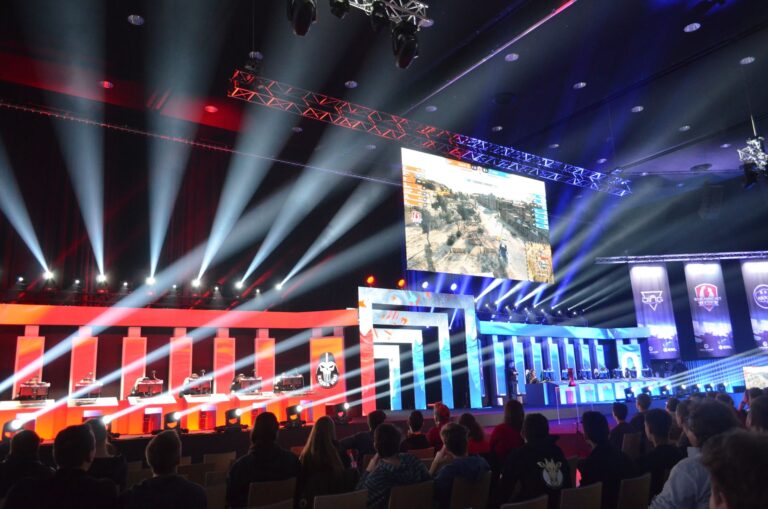 DiNG po raz kolejny Mistrzami Europy World of Tanks. Polak z mistrzowskim tytułem