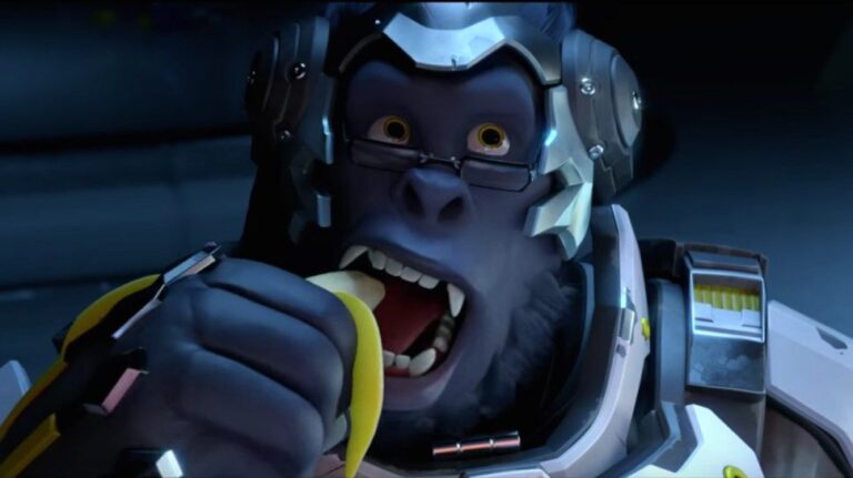 Overwatch ma problem ze Smurfami. Profesjonalni gracze psują grę innym?
