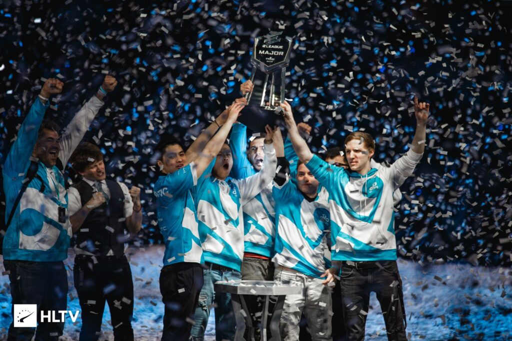 Cloud9 lepsi w CS-owym dreszczowcu. Amerykanie po raz pierwszy sięgają po mistrzostwo turnieju rangi Major i 500 tysięcy dolarów