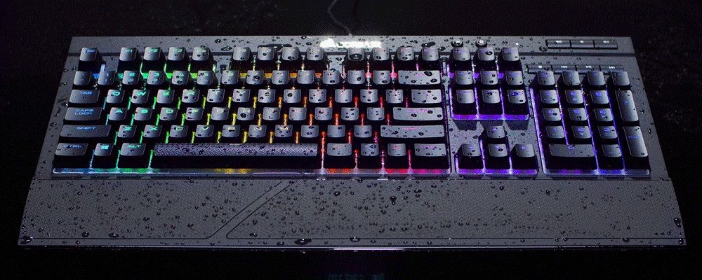 Corsair K68 RGB – klawiatura mechaniczna, która uwielbia pływać