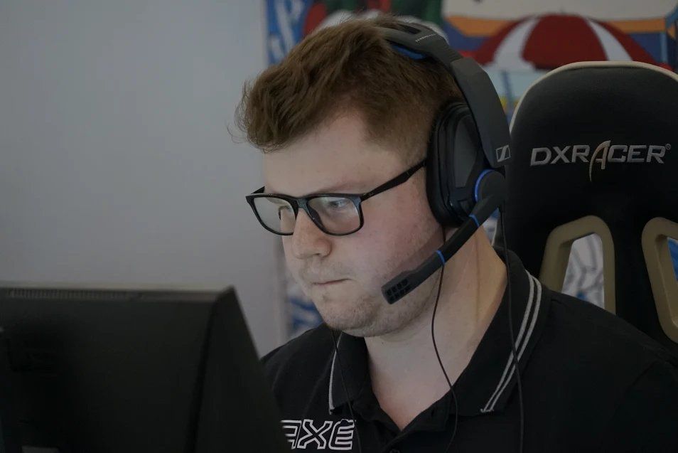AGO Esports szczęśliwie awansują do dalszej fazy WESG