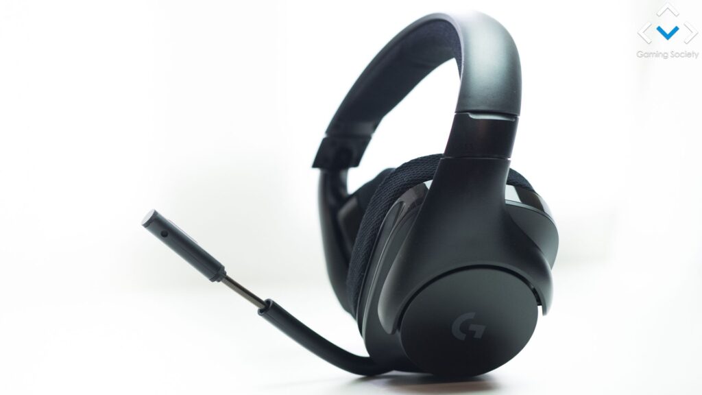 Recenzja słuchawek bezprzewodowych Logitech G533