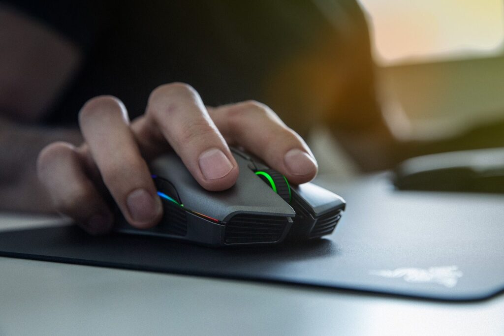 Nowe myszki dla graczy Razer Lancehead z hybrydową pamięcią