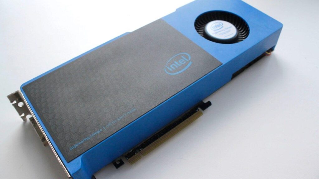 Intel oficjalnie poinformował kiedy zaprezentuje dedykowane karty graficzne
