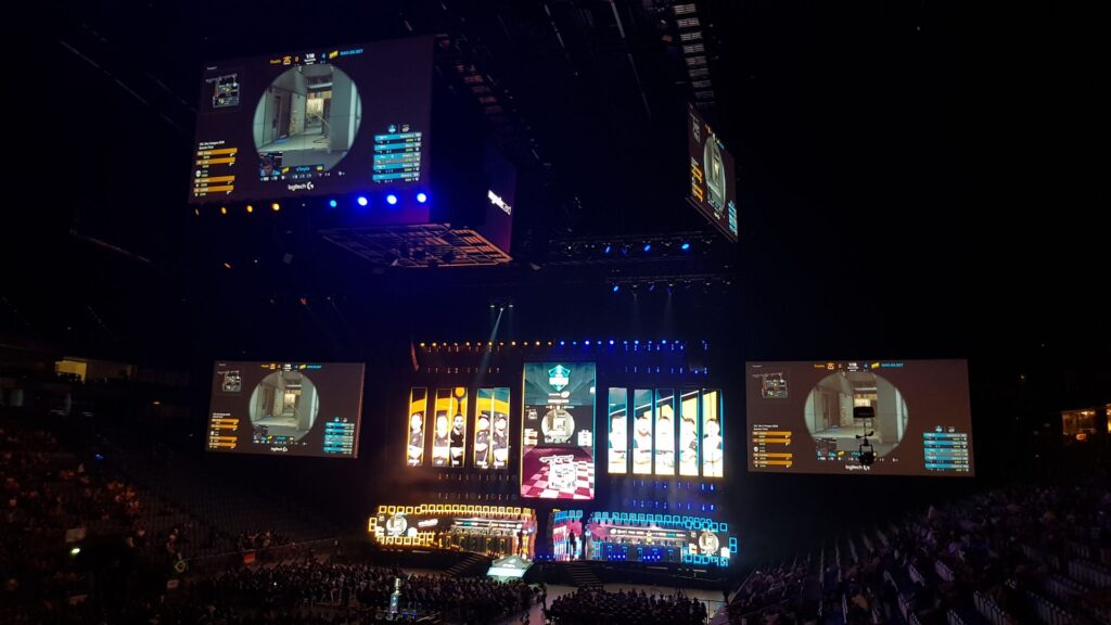 Za nami pierwszy ćwierćfinał ESL One Cologne. Natus Vincere nie pozostawiają złudzeń graczom fnatic