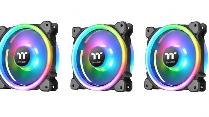 Thermaltake rozświetli komputery nowym zestawem wentylatorów Riing Trio 12 LED RGB