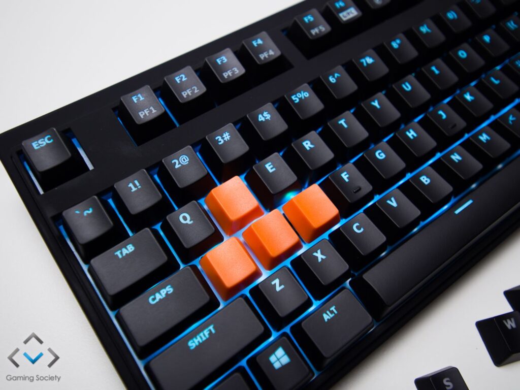 Asus Cerberus Mech RGB – recenzja nowej klawiatury mechanicznej dla graczy