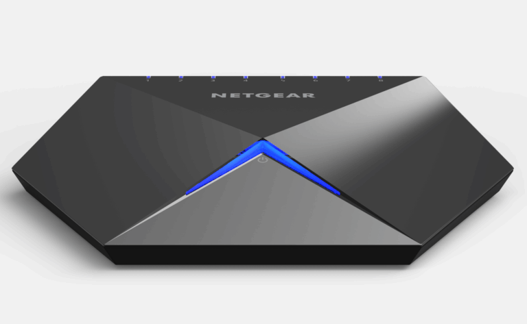 Nighthawk poluje siecią. Switch do zadań specjalnych