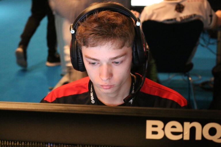 Byli gracze iBuyPower i Epsilon znowu mogą grać, ale tylko w turniejach ESL