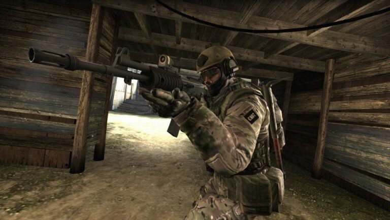 Valve usuwa „crouch jump” i zmienia pistolet Tec-9