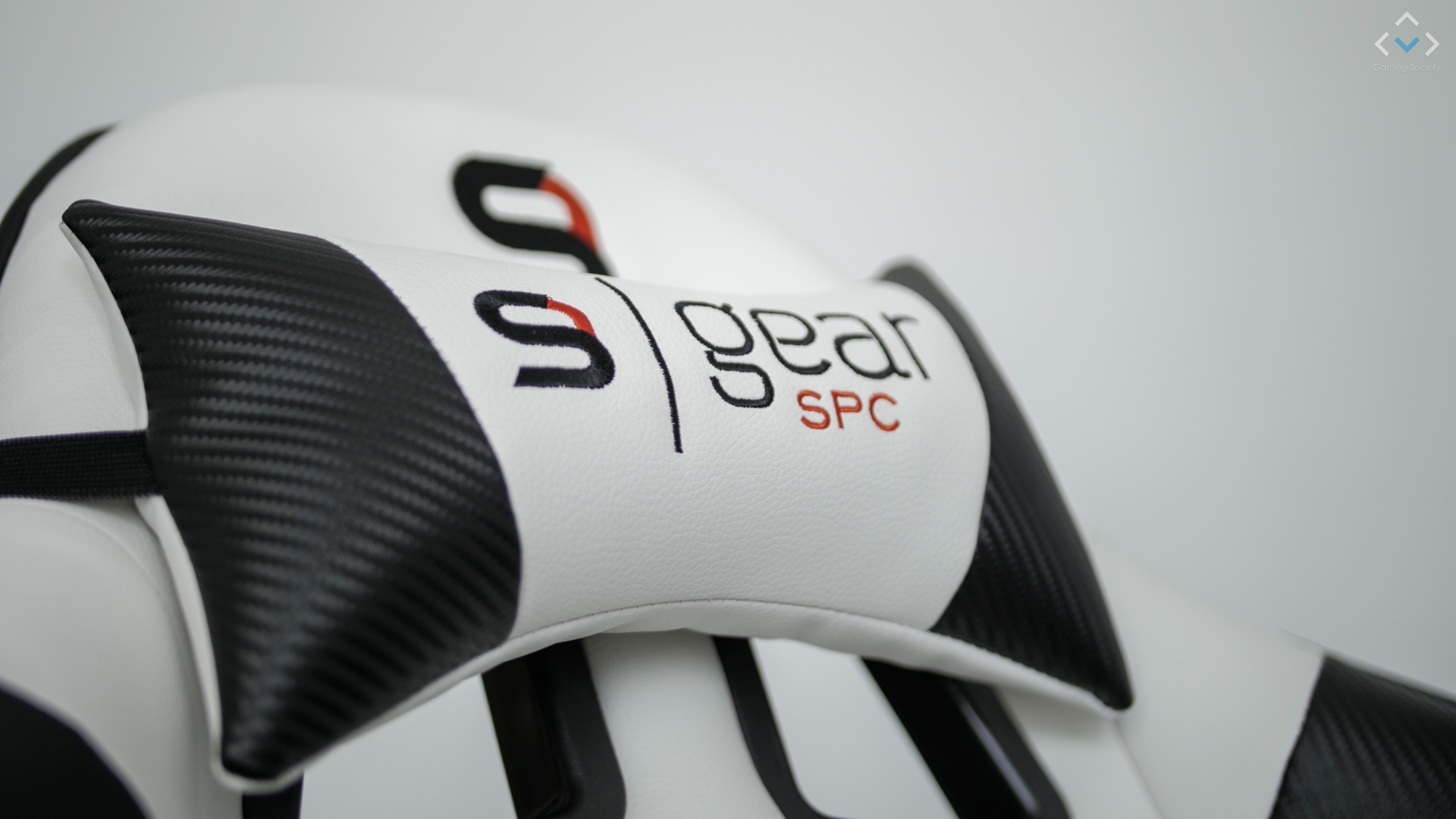 SPC Gear SR300