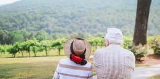 89-latka gra w gry i walczy w ten sposób z demencją