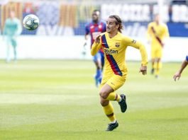 Piłkarz Barcelony przyłapany na oszustwie w FIFIE Antoine Griezmann