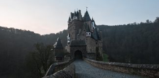 Rockstar pracuje nad nową marką? Akcja gry miałaby się dziać w średniowieczu Rockstar Games nowa gra w średniowieczu