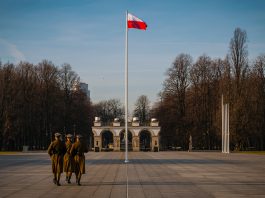 Streamer obraża Polaków i kłamie o naszym kraju. Ma 10 tys. widzów Polska