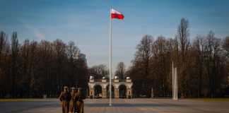 Streamer obraża Polaków i kłamie o naszym kraju. Ma 10 tys. widzów Polska