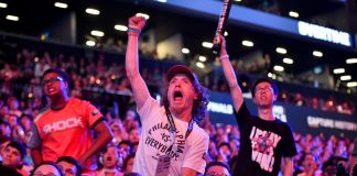 ESL chce edukować kibiców „grających” nie fair. Koniec z podpowiadaniem zawodnikom esport Forbes